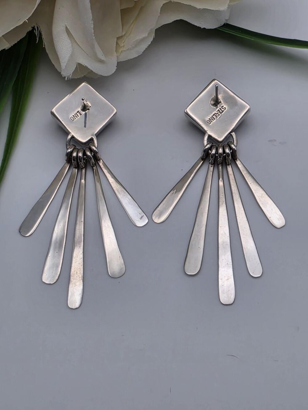 Black Stone & Sterling Silver Waterfall Silhouette Southwestern Style Earrings - Picture 3 of 9